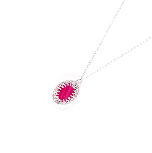 Collier en argent et marqueterie de paille de seigle fuchsia